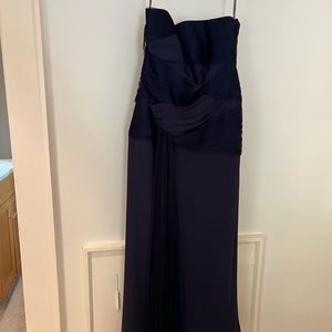 White by Vera Wang chiffon gown; approx 46” length; size 8